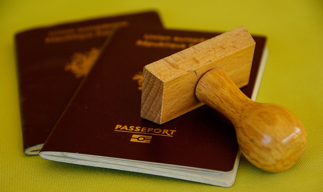 Paszporty i pieczątka